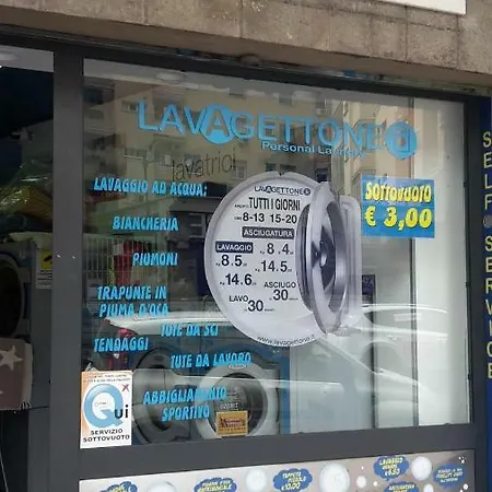 Guest house Libia Metro Station Shared Apt. Rome