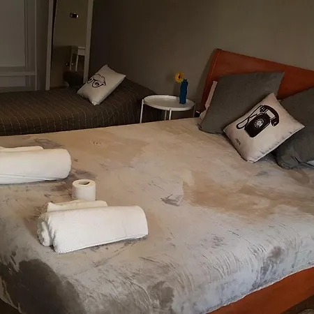 Guest house Libia Metro Station Shared Apt. *